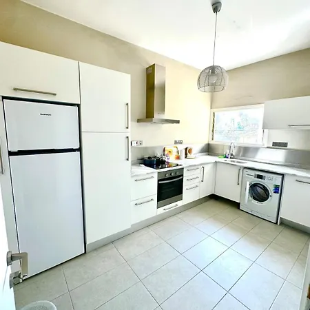 Apartment Begonvil 2 Bedroom Flat North Nicosia, Turkish Side Nikosia